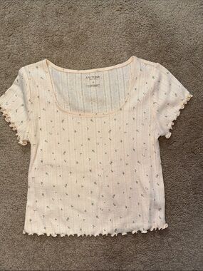 Arizona Jean Company Peach Floral Ribbed Scoop Neck Crop Top